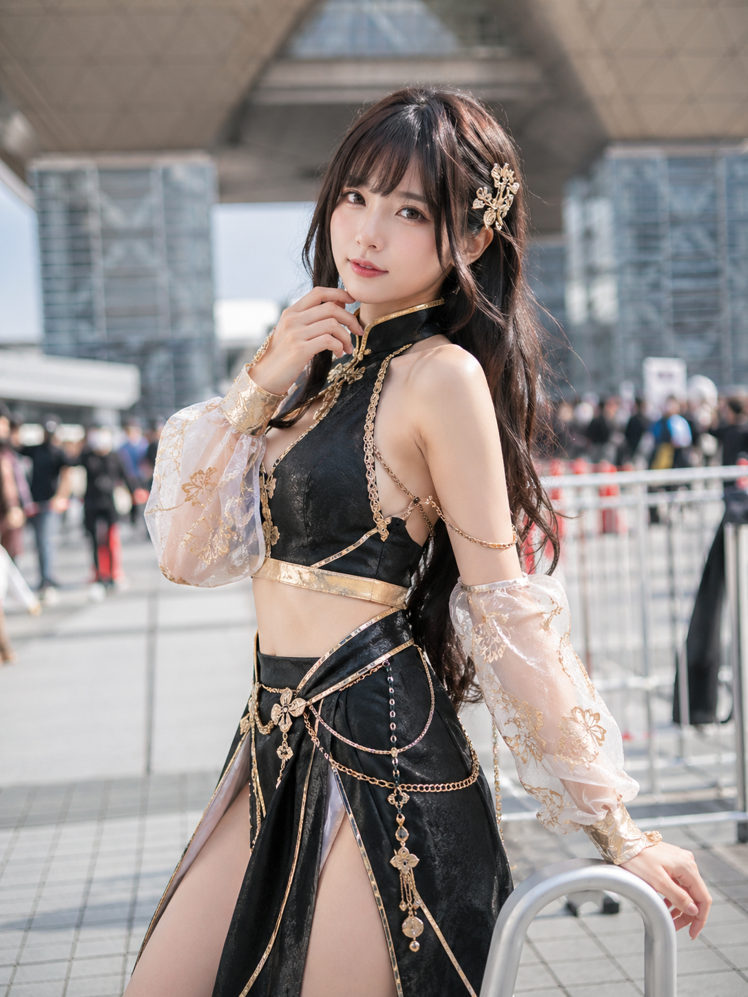 コスプレイヤー